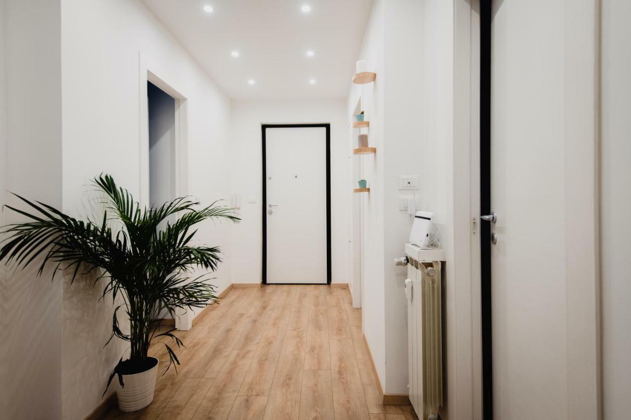 Апартаменты La Boutique Del Vento - Esclusivo In Pieno Centro Триест Экстерьер фото